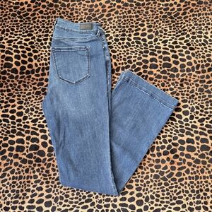 Ultra Stretch Flare Jeans